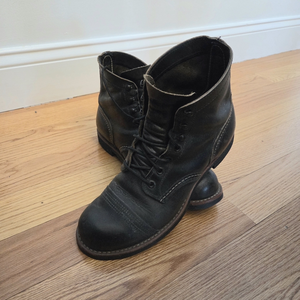 Red Wing Iron Rangers - Charcoal Grey (7.5)